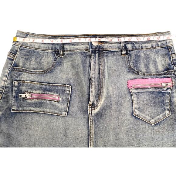 Blue Jean skirt with Pink on front pockets s/m - Picture 7 of 8